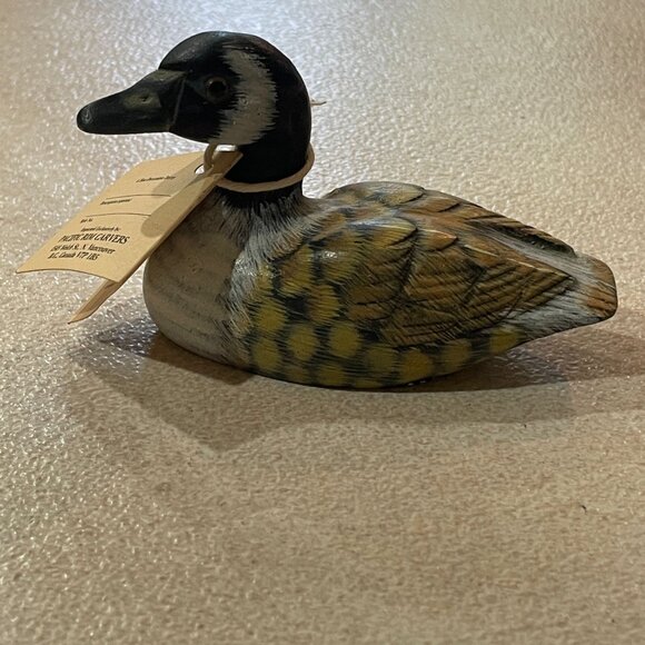 NWT Pacific Rim Carvers Wooden Handmade Hand Painted Duck Decoy Figurine 4" - Picture 1 of 7